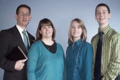Mark-Norman-and-family